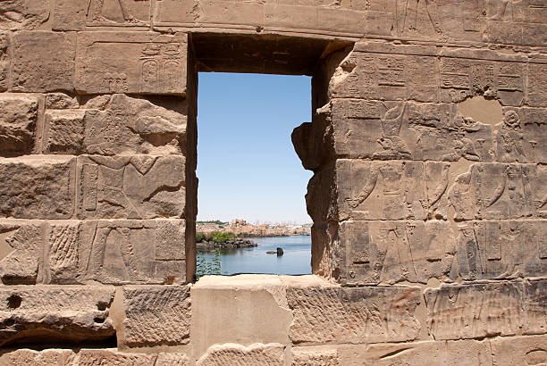 Unlocking the Secrets of Egyptian Hieroglyphics