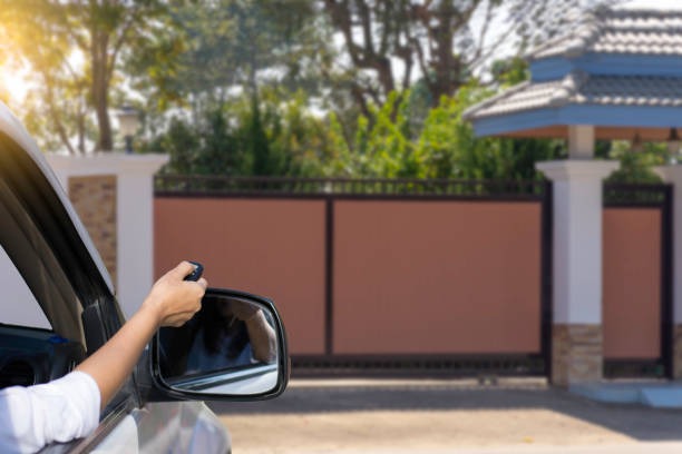 Things to Consider When Hiring an Electric Gate Company in Salem