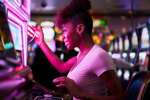 Examining Gaming Menus on online casinos Singapore