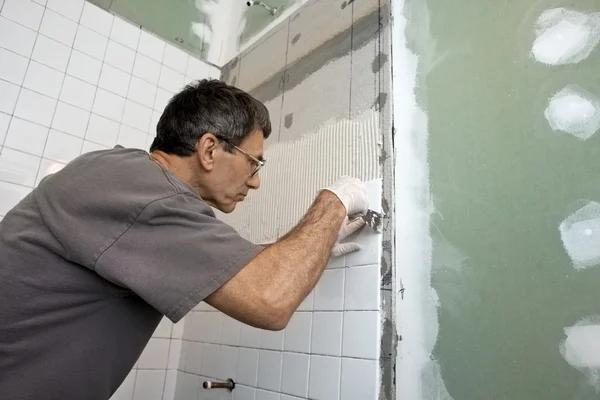 Choosing the Right Plumbing Remodeling Services